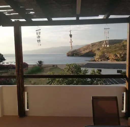 Sea House I * Vitali Beach